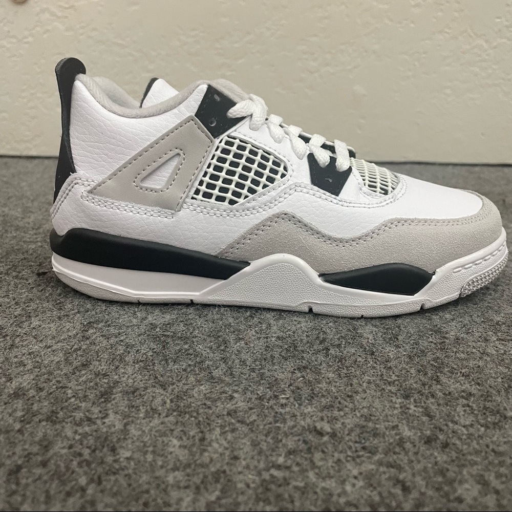 Nike Air Jordan 4 ‘Military Black’ Size 13C BQ7699-111